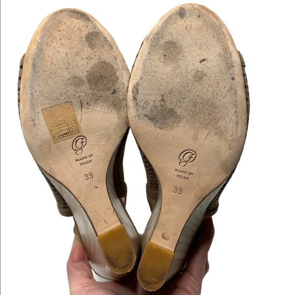 M. Gemi | The Vivo Tan Suede Peep Toe Wedge 39 - Picture 7 of 8